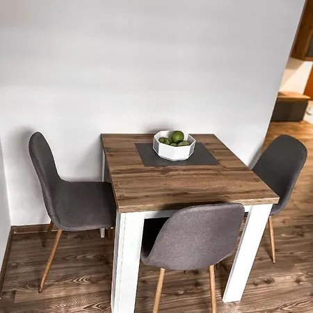 Park Apartment